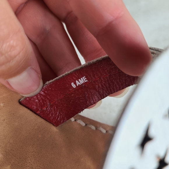 Freebird VALLARTA White Leather Celestial Moon & Stars Festival Thong Sandals 6 - Picture 13 of 13